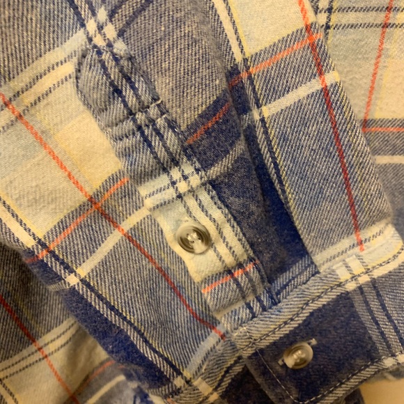 Adam Levine Blue Flannel For Women Size Medium - Picture 5 of 7